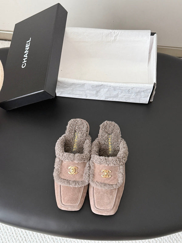 CC 26S Shearling Trim Mules Grey Gold Suede 127803