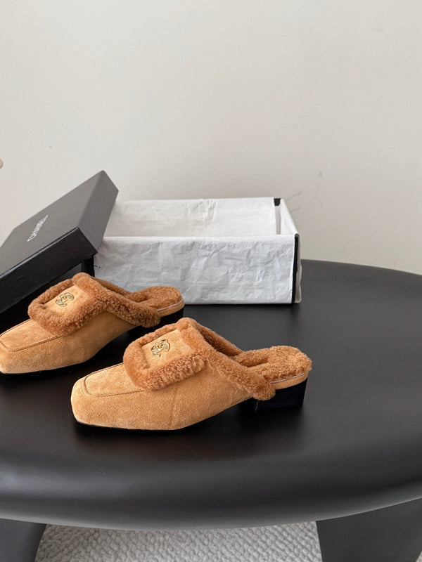 CC 26S Shearling Trim Mules Brown Gold Suede 127804