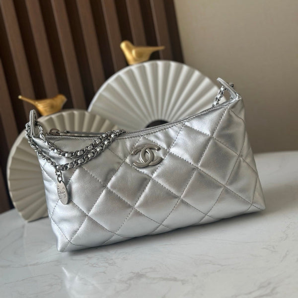 CC 26s Hobo Bag 26 In Silver Lambskin
