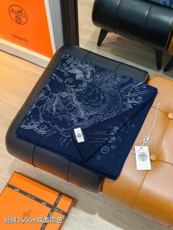HM Connecting 140 CM Night Blue Colorful Cashmere and Silk 293095