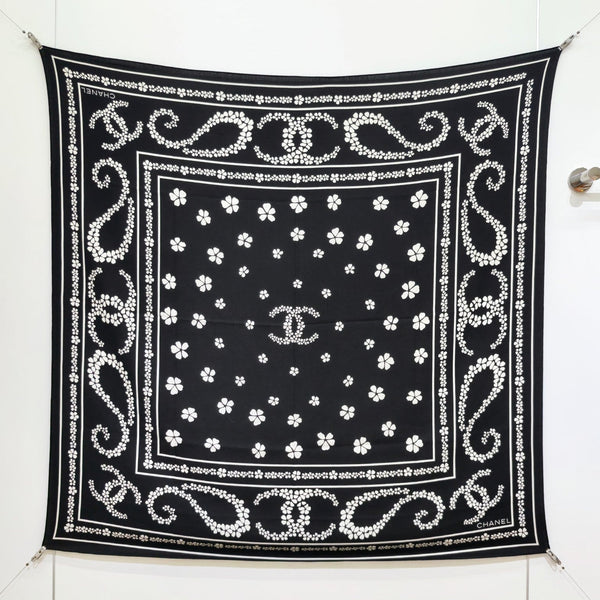 CC 25 Scarf 140CM Black Cashmere 293090