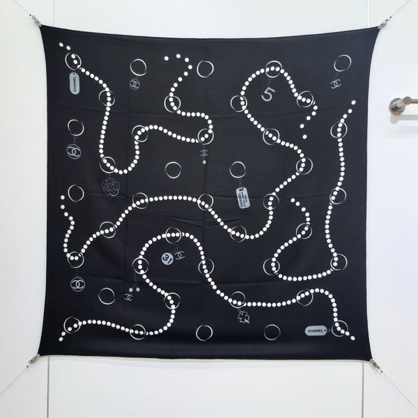 CC 26s Scarf 140 In Cashmere And Silk 478075