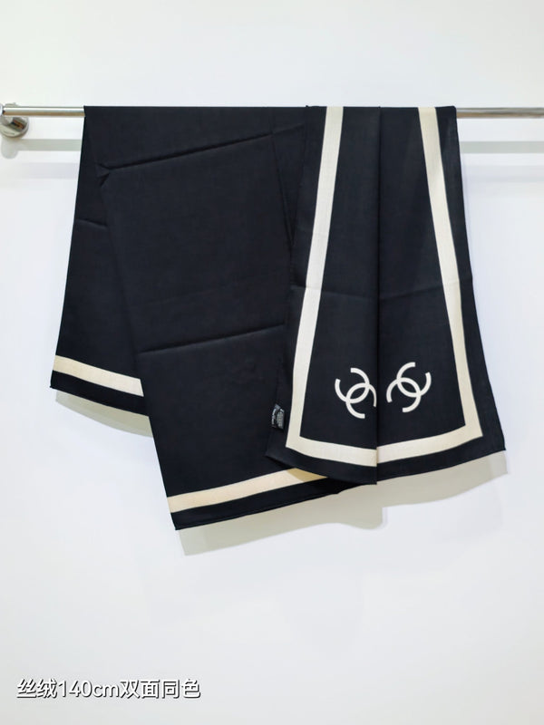 CC 26s Scarf 140 In Cashmere And Silk 478077