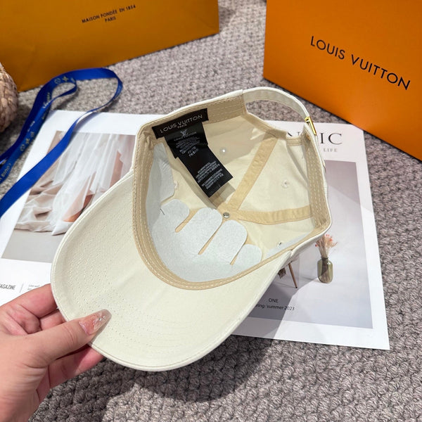 LV 25s Baseball Cap with Logo Embroidery White Cotton 983644