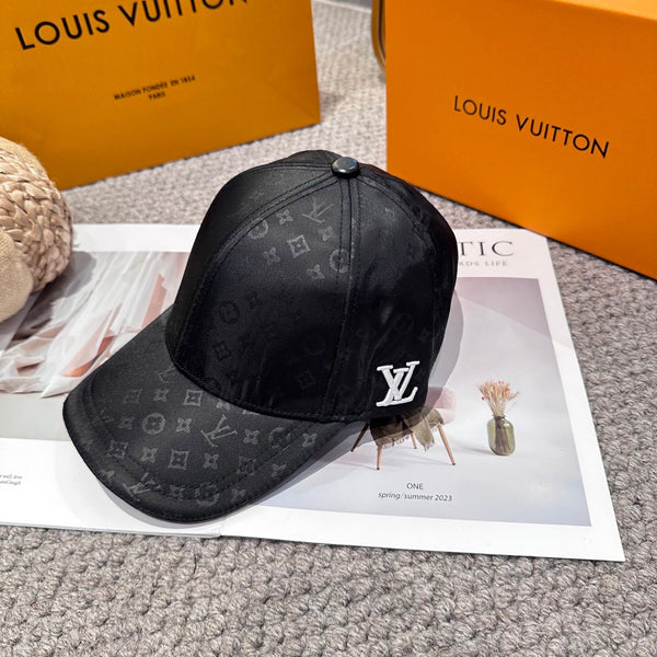 LV Baseball Cap with Logo Embroidery Black Cotton 983646