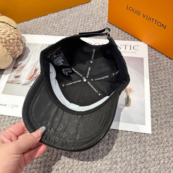 LV Baseball Cap with Logo Embroidery Black Cotton 983646