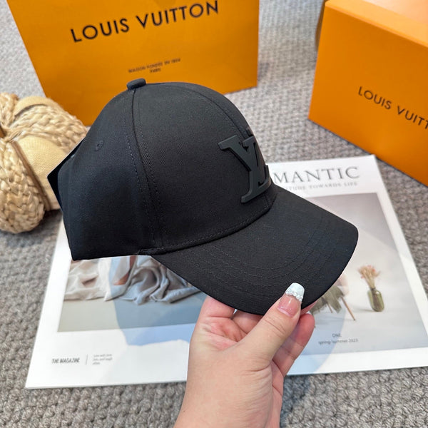 LV Only Baseball Cap Black Cotton 983649