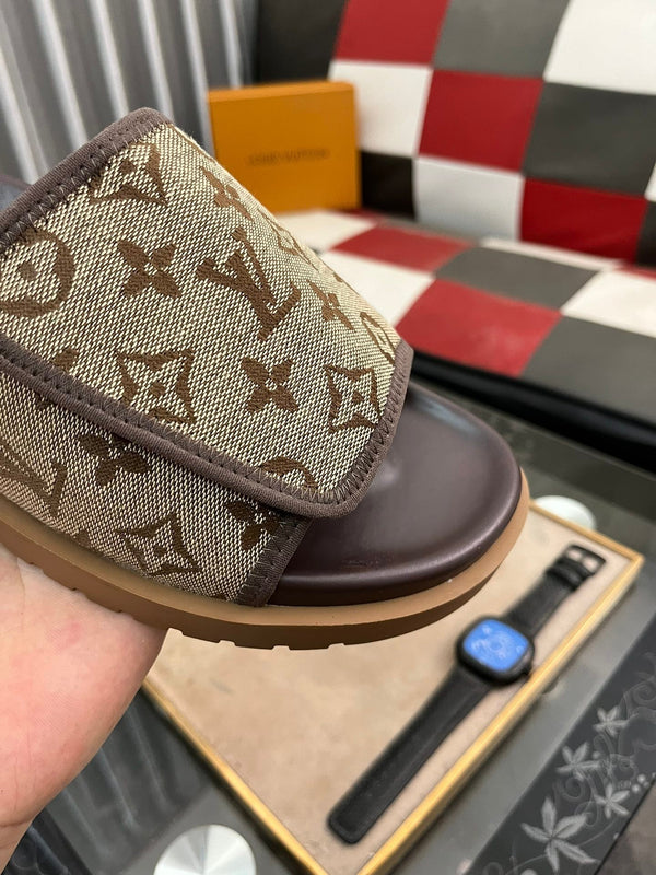 MIAMI MULE IN PEANUT BROWN MONOGRAM JACQUARD