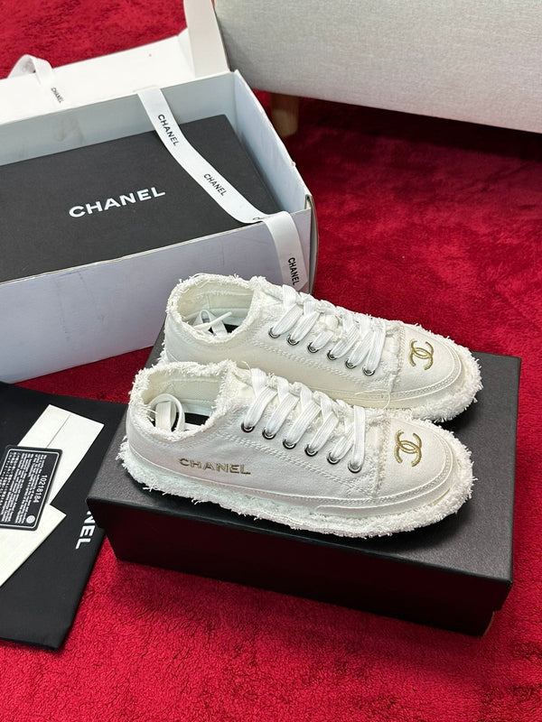 CC 26S Sneaker Flowing Embroidery Denim Canvas 147788