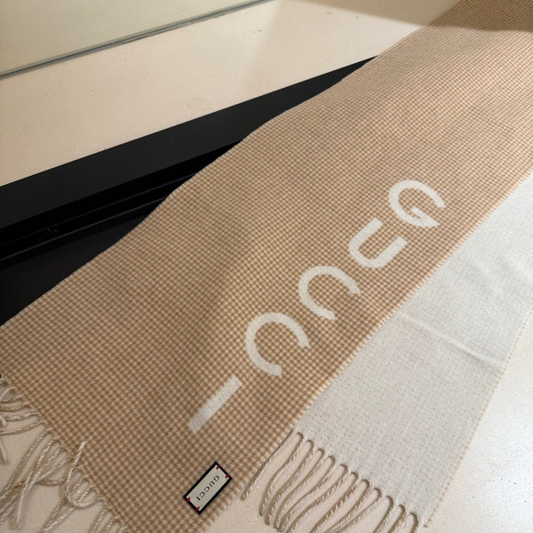 GG Jackie Mini 180CM Beige Cashmere 288067