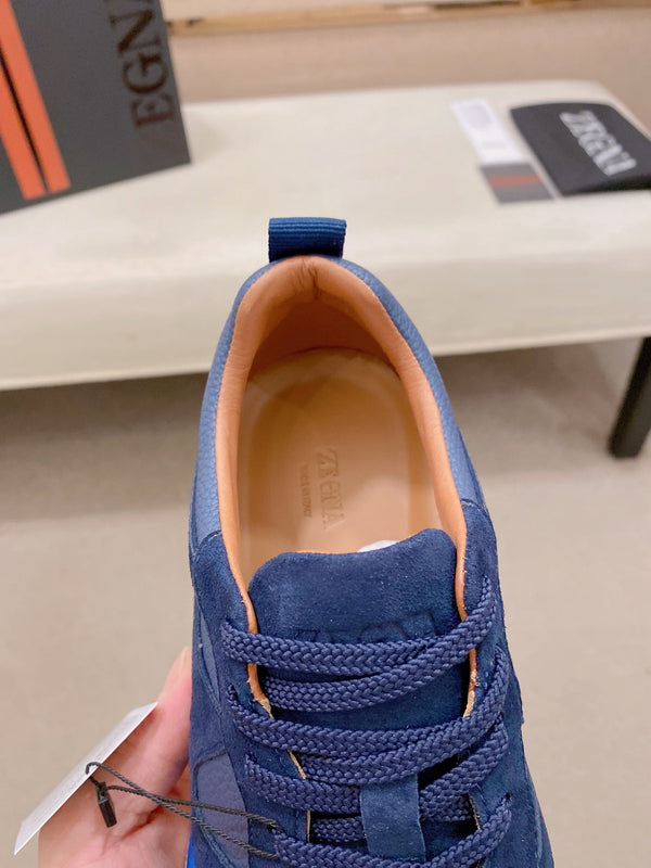 Zegna Men's Ermenegildo Sneakers Blue Suede Grain Leather