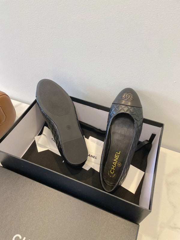 CC 25A Ballet Flat Quited Black Sheepskin 530541