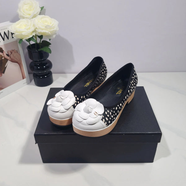 CC 26s Camellia Polka Dot Platform Shoes Black Whie Horsehair 104254