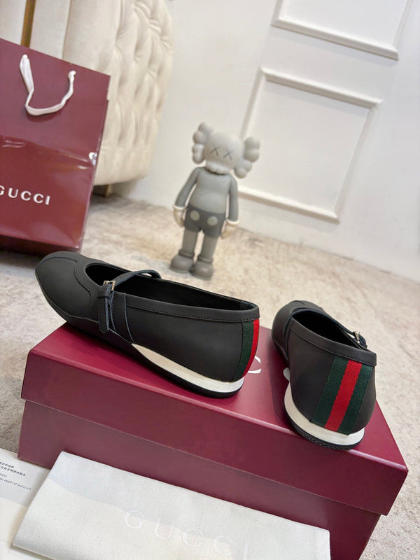 GG Shift Mary Jane Black Leather 824473