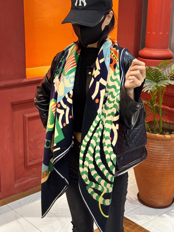 HM Dressage Tressage 140 CM Black Green Colorful Cashmere And Silk 293231