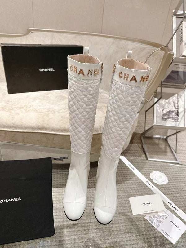 CC 26S Quilted Jumping Boots 5.5cm White Patent Leather Nylon 117684