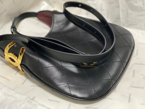 CC 2026 Hobo Bag 23CM Lambskin Leather