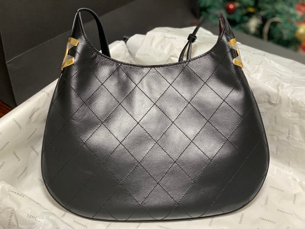 CC 2026 Hobo Bag 28CM Lambskin Leather