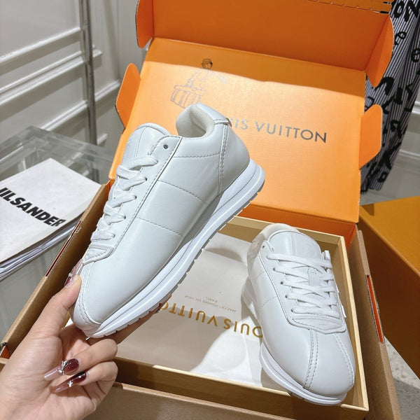 LV BUTTERSOFT Sneaker Light Grey Cowhide 476981