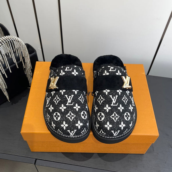 LV Cosy Flat Slippers Comfort Clog Black Leather  Monogram Fur 533467
