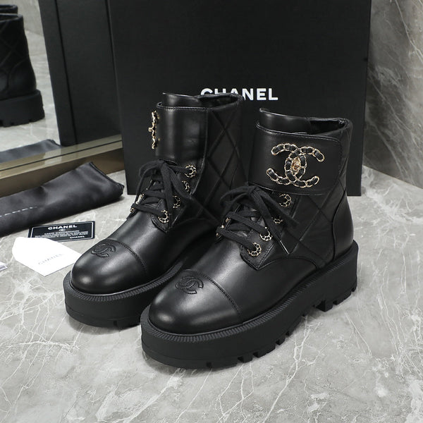 CC Interlocking Logo Combat Boots Full Black Quilted Lambskin 432654