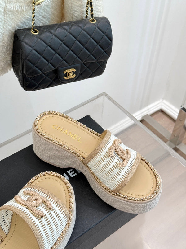 CC Mesh Hollow Chain Double C Thick-Soled Slippers 70mm Beige White 265648