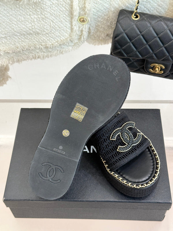 CC Mesh Hollow Chain Double C Thick-Soled Slippers 70mm Black 265651
