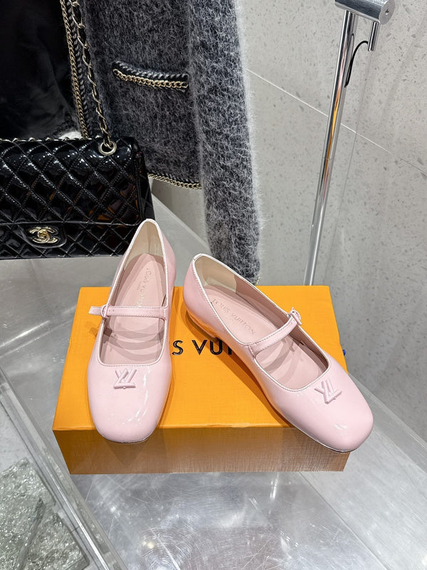 LV Swing Ballet Flat Light Pink Patent Leather 610710