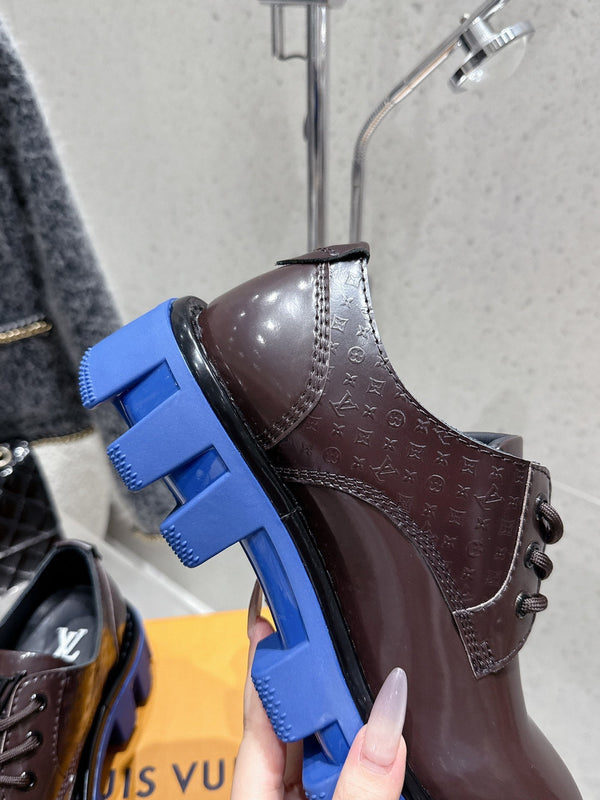 LV Checker Derby Sneaker Brown Patent Leather 610746