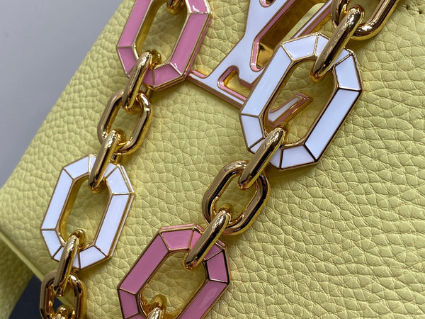 CAPUCINES MINI 21 YELLOW TAURILLON GOLD HARDWARE