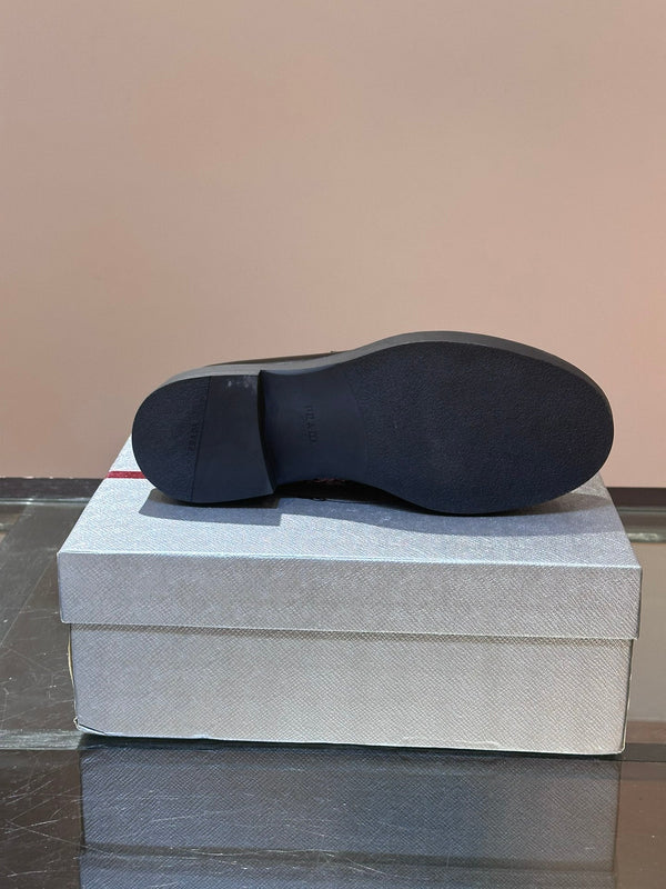 PRA OXFORD LOAFER IN BLACK CALFSKIN WITH TASSEL