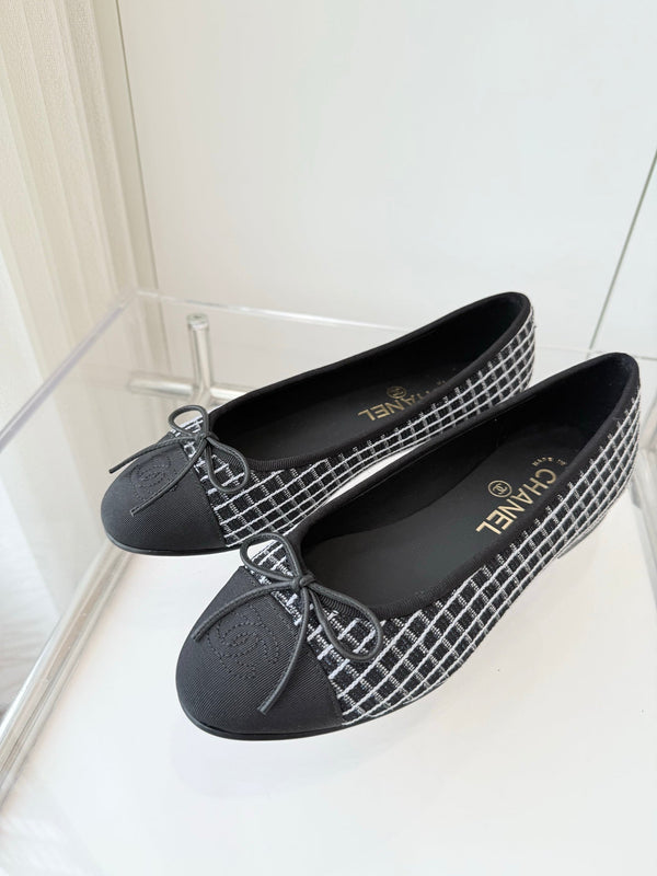 CC Ballet Flat Black mix White Fabric 238772