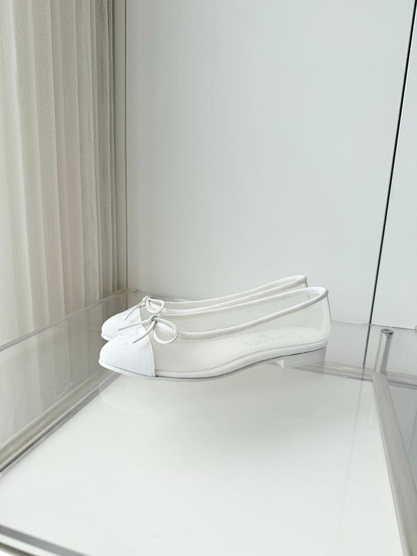 Chanel 2026 Ballet Flat White Mesh Canvas 697399