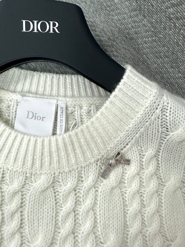 CD Sweater Beige Cashmere Twisted Knit 345309