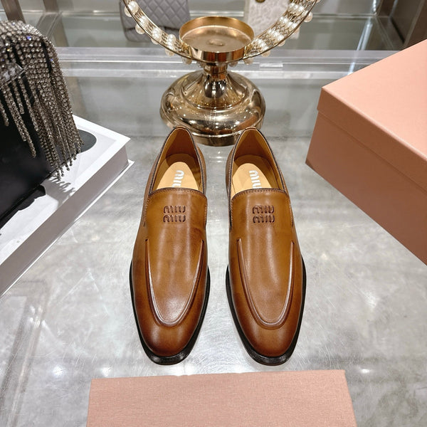 Miu Distressed Loafers Camel Brown Cowhide 592055