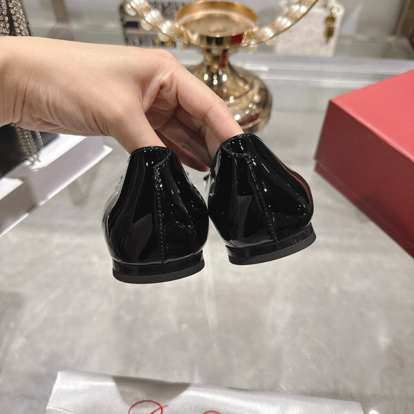 Roger Vivier 26s U Look Ballet Flat Black Leather 679810