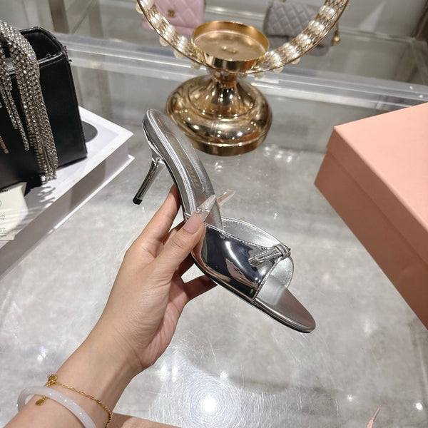 Miu Mules With Buckle Sliver Patent Leather 751335