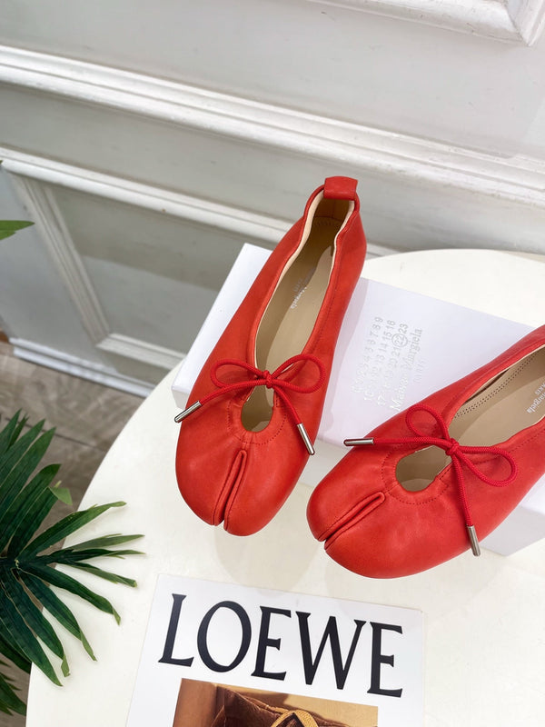 MM 26s Tabi Ballet Flats Red Lambskin 947490