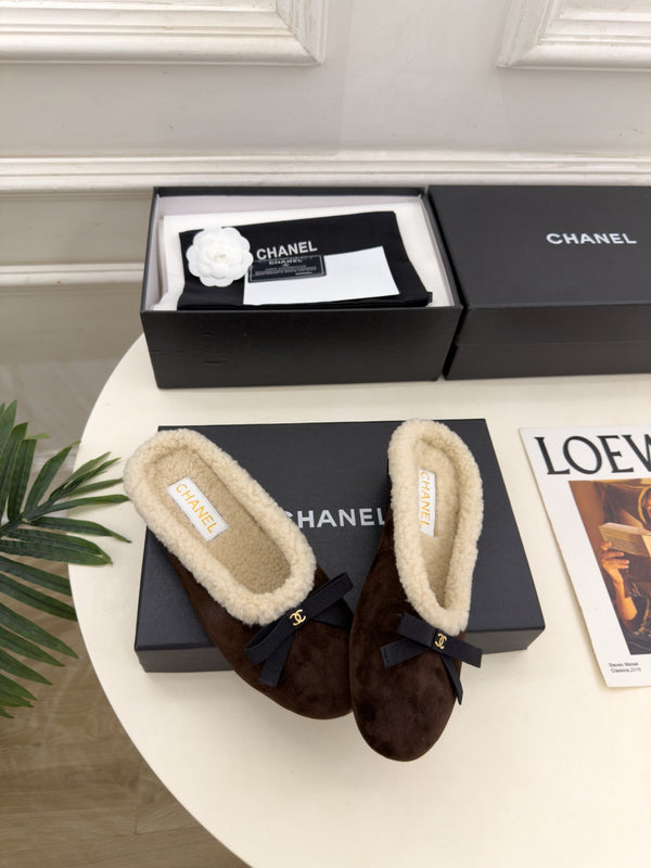 CC 26s Mules Brown Suede Shearling 111935
