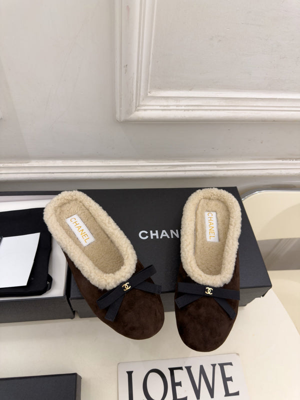 CC 26s Mules Brown Suede Shearling 111935