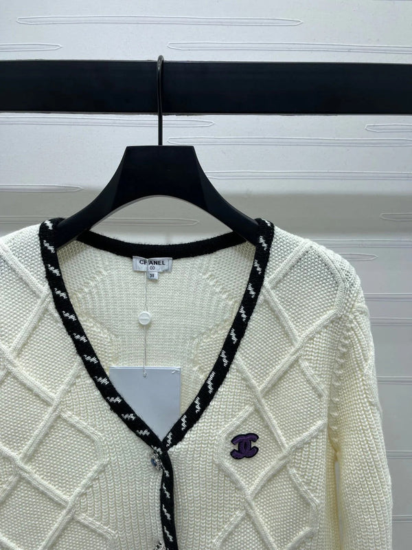 CHANEL 25S CARDIGAN STYLE 198