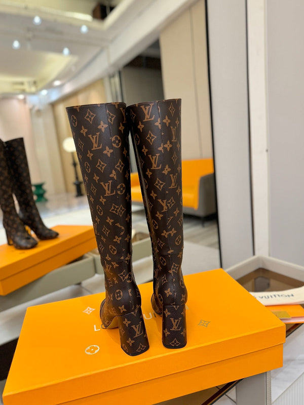 LV High Boots 85 Monogram Brown Sheepskin 573736