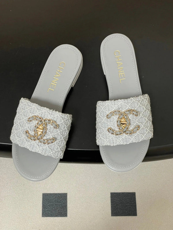 CC 26s Flat Slippers Gray Fabric Sheepskin 649489