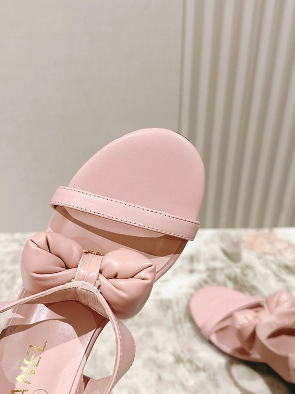 CC 26s Bow Sandals 55 Pink Cowhide 658466