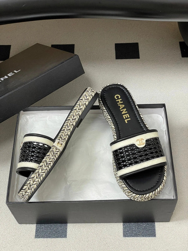 CC 26s Platform Slippers Black Cowhide 649461