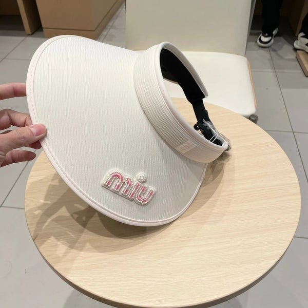 MM FASHION VISOR CAP IN BLACK AND WHITE WITH LOGO TEXT EMBROIDERY