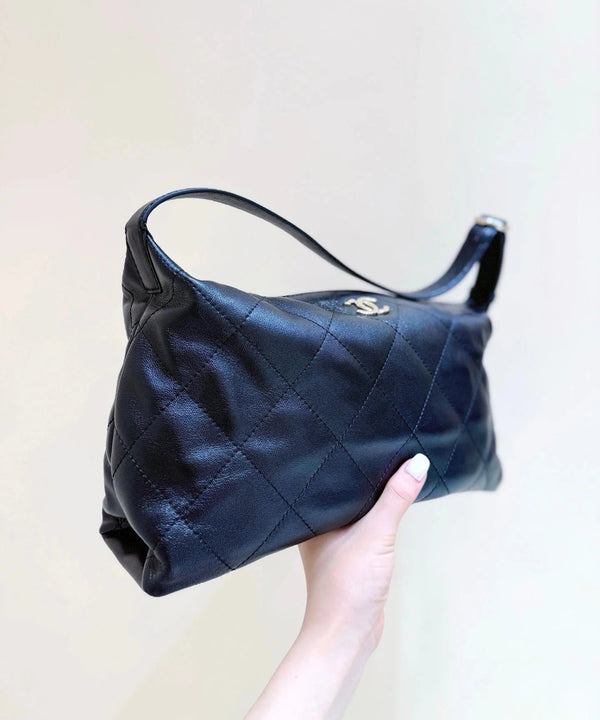 CC 2026 Bag 35cm Black Lambskin 290108