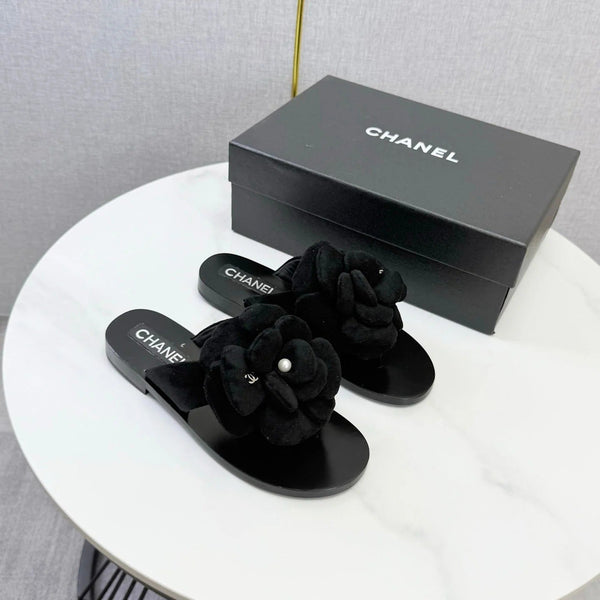CC 2026 Flower Flat Thong Sandals Suede Cowhide 801431