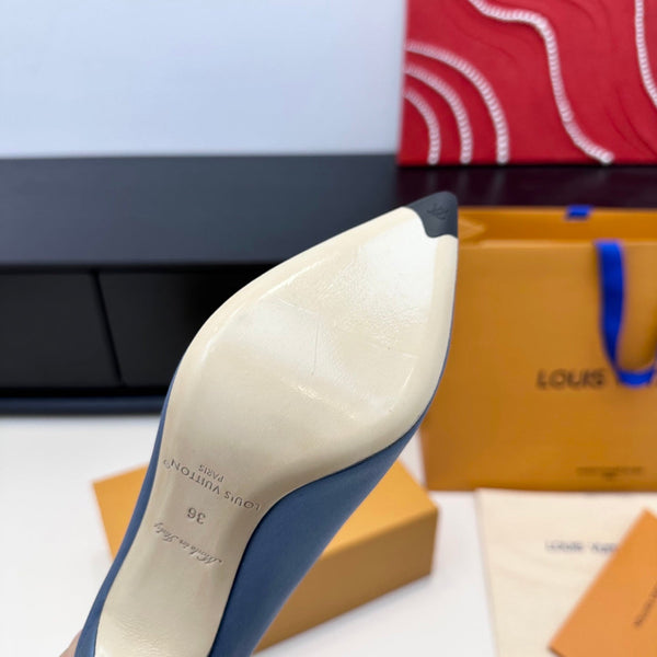 LV 26s Pointed-Toe High Heels 95 Light Blue Premium Satin 622434