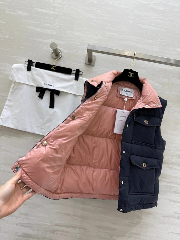 CHANEL 25S DOWN VEST 482